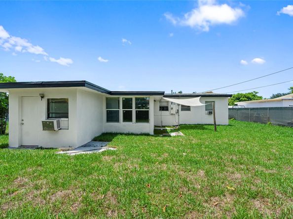1212 NW 11th Ct, Fort Lauderdale FL 33311