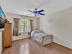 16727 Sapphire Isle, Weston FL 33331