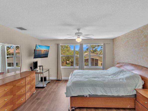 16727 Sapphire Isle, Weston FL 33331