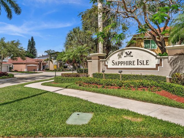 16727 Sapphire Isle, Weston FL 33331