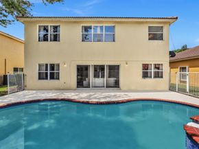 16727 Sapphire Isle, Weston FL 33331