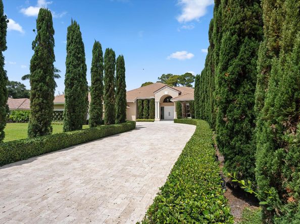 1697 Mayacoo Lakes Boulevard, West Palm Beach FL 33411