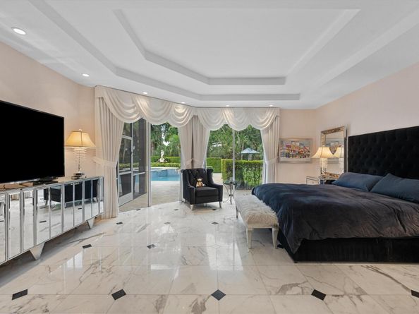 1697 Mayacoo Lakes Boulevard, West Palm Beach FL 33411