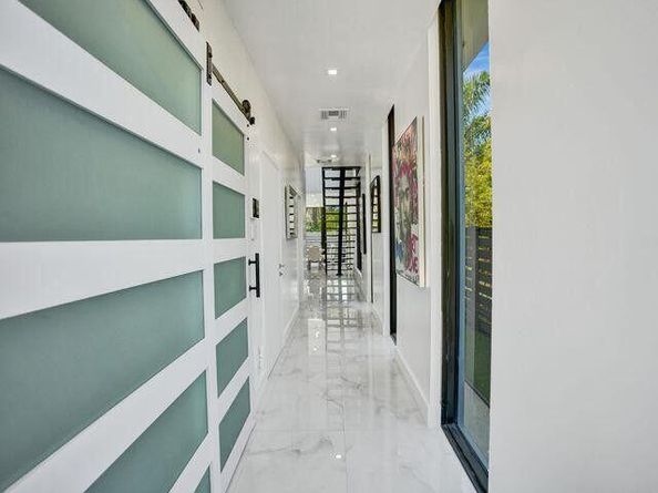 2514 NE 21st Street A, Fort Lauderdale FL 33305