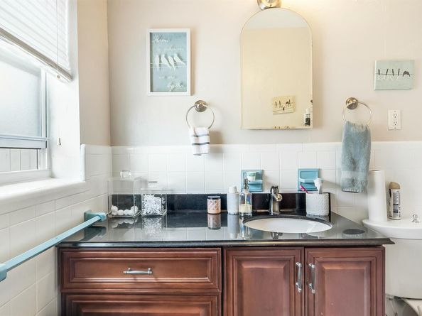 261 NW 47th Court, Oakland Park FL 33334