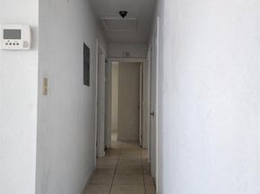 1041 NW 23rd Ter, Fort Lauderdale FL 33311