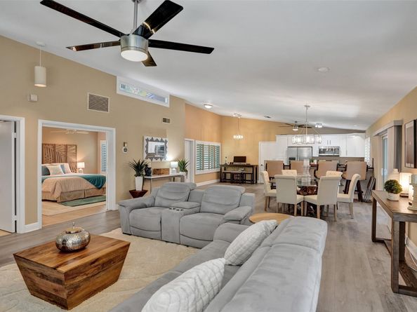 5577 Ainsley Ct, Boynton Beach FL 33437