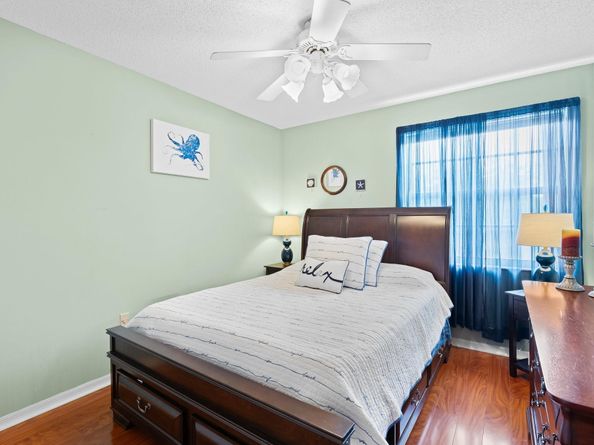 7520 NW 28th St, Margate FL 33063