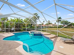 7520 NW 28th St, Margate FL 33063
