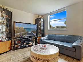 250 NW 67th Street 119, Boca Raton FL 33487