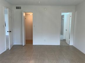 117 Royal Park Drive 2A, Oakland Park FL 33309