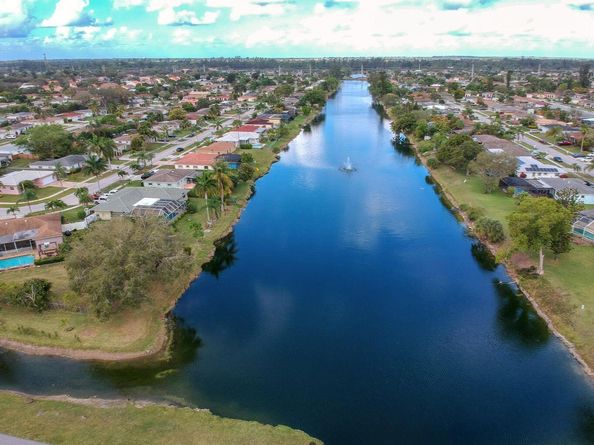 10615 Ermine Avenue, Boca Raton FL 33428