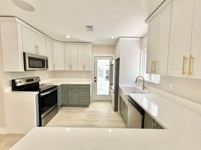 606 Avenida Alegre, West Palm Beach FL 33405