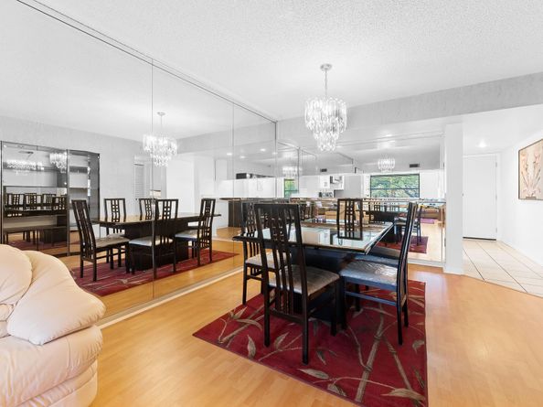 1717 Whitehall Drive 205, Davie FL 33324