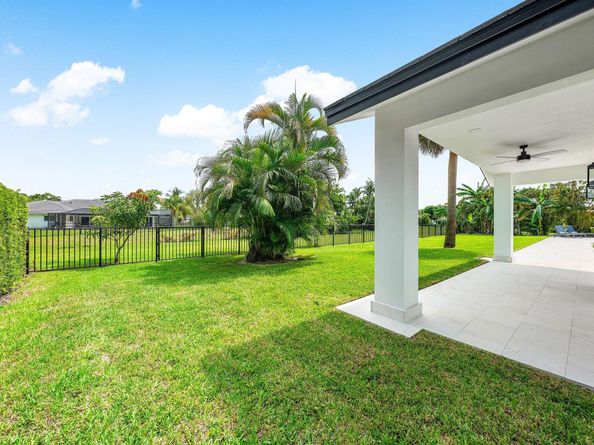 6901 Giralda Circle, Boca Raton FL 33433