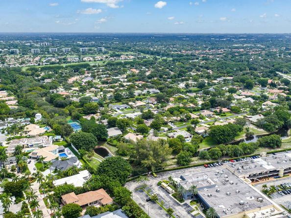6901 Giralda Circle, Boca Raton FL 33433