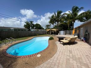 124 SE 11th Street, Deerfield Beach FL 33441