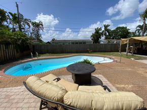 124 SE 11th Street, Deerfield Beach FL 33441