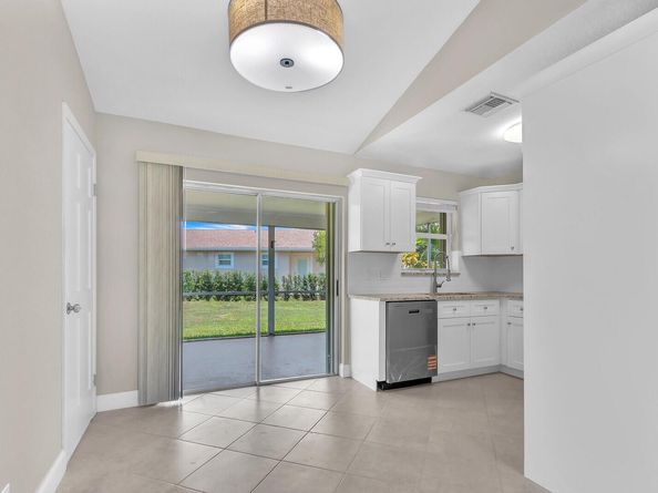 140 Village Circle, Jupiter FL 33458