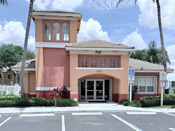2300 SW 86th Way 2300, Miramar FL 33025