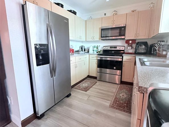 2300 SW 86th Way 2300, Miramar FL 33025