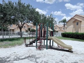 2300 SW 86th Way 2300, Miramar FL 33025