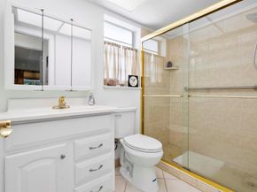 1115 Lake Terrace 111, Boynton Beach FL 33426