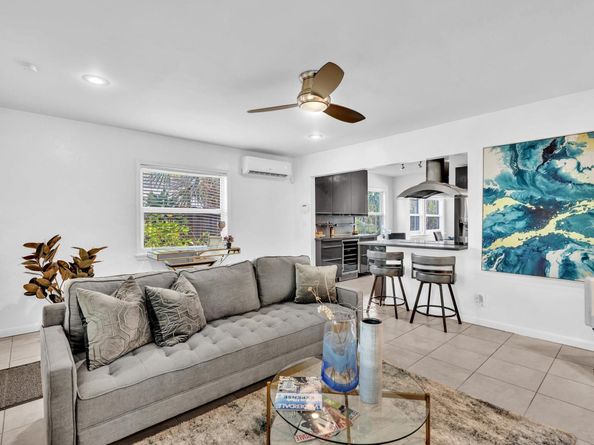 1124 NE 18th Ave, Fort Lauderdale FL 33304