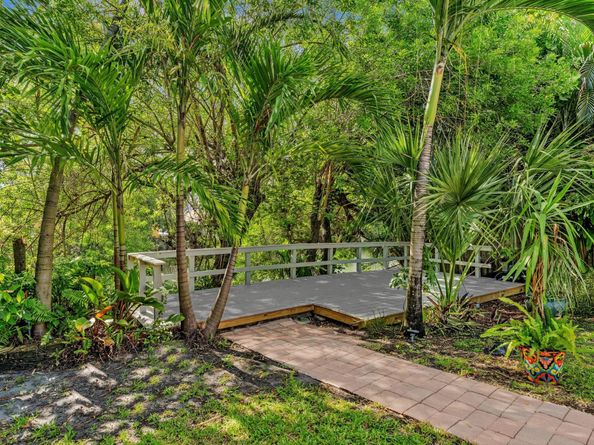 1124 NE 18th Ave, Fort Lauderdale FL 33304