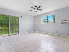 430 NW 133rd St, North Miami FL 33168