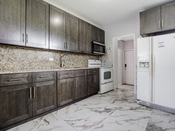 430 NW 133rd St, North Miami FL 33168