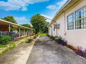 430 NW 133rd St, North Miami FL 33168