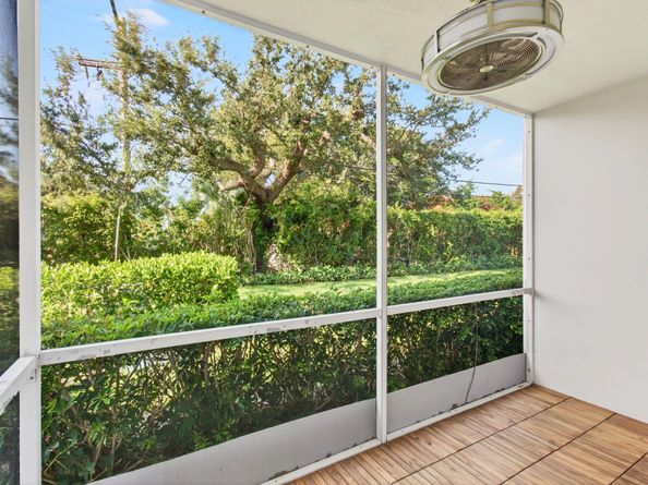 880 Horizons W 106, Boynton Beach FL 33435