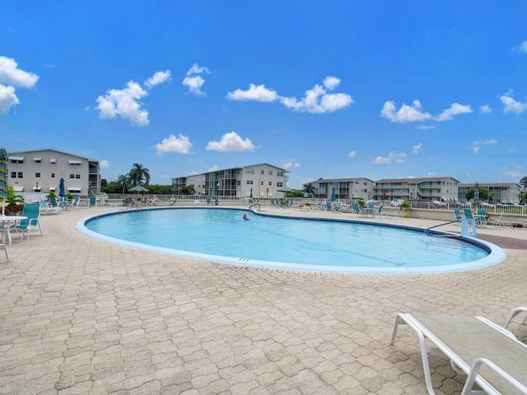 880 Horizons W 106, Boynton Beach FL 33435