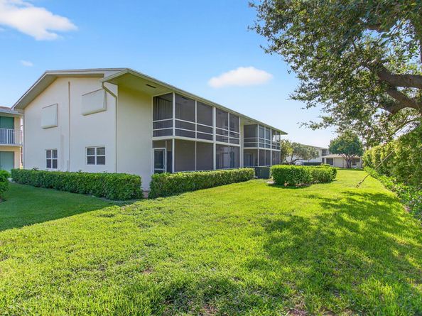 880 Horizons W 106, Boynton Beach FL 33435