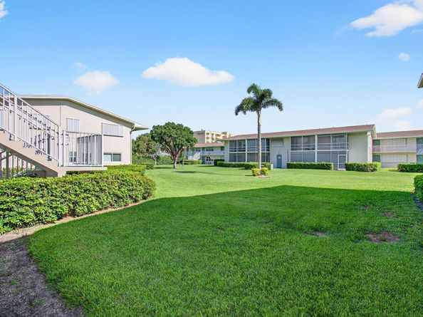 880 Horizons W 106, Boynton Beach FL 33435