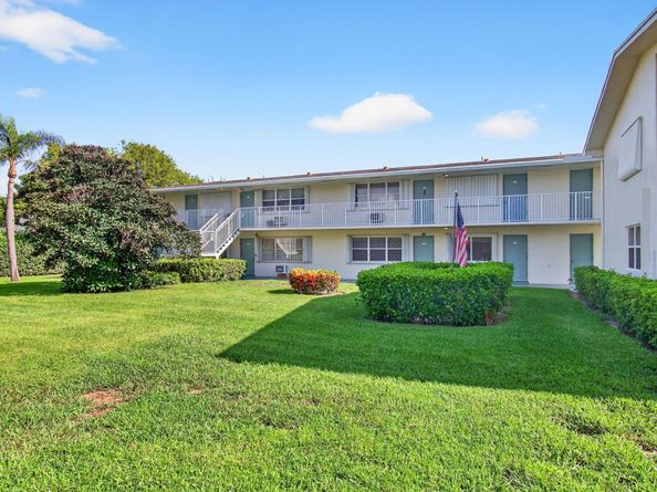 880 Horizons W 106, Boynton Beach FL 33435