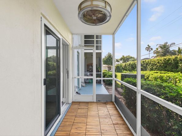 880 Horizons W 106, Boynton Beach FL 33435