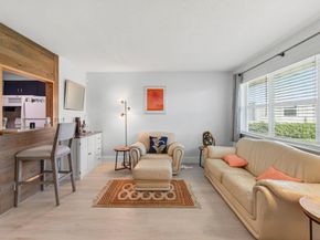 880 Horizons W 106, Boynton Beach FL 33435