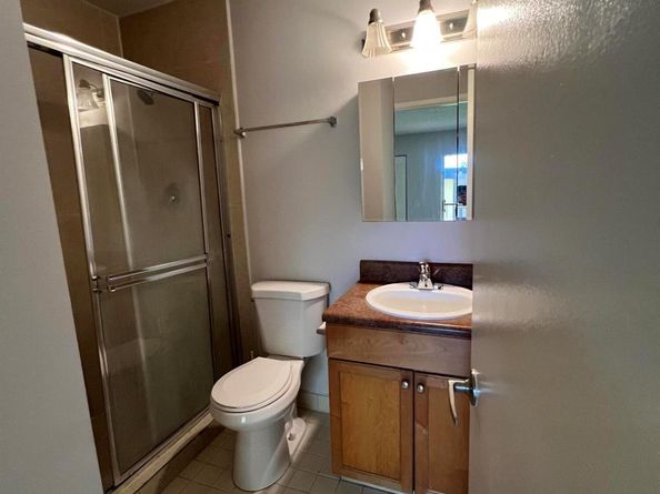 814 Meadows Circle 814, Boynton Beach FL 33436