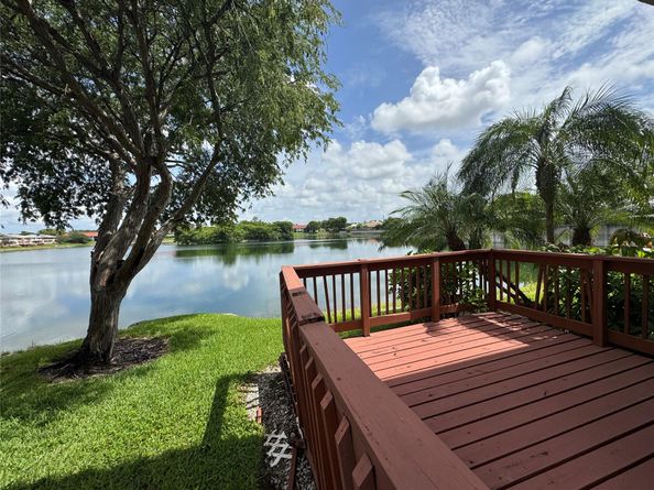 3243 NW 44th St 2, Fort Lauderdale FL 33309