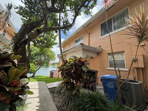 3243 NW 44th St 2, Fort Lauderdale FL 33309