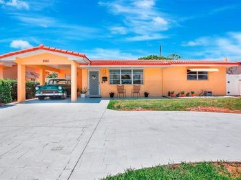 8501 NW 11th Ct