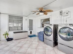 8501 NW 11th Ct, Pembroke Pines FL 33024