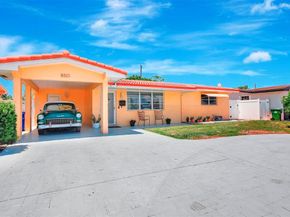 8501 NW 11th Ct, Pembroke Pines FL 33024