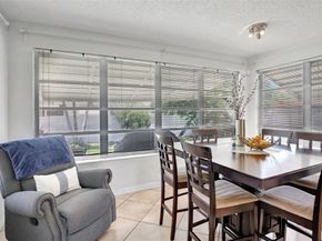 8501 NW 11th Ct, Pembroke Pines FL 33024