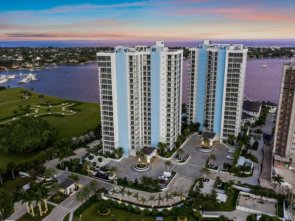 7887 150th Court N, Palm Beach Gardens FL 33418