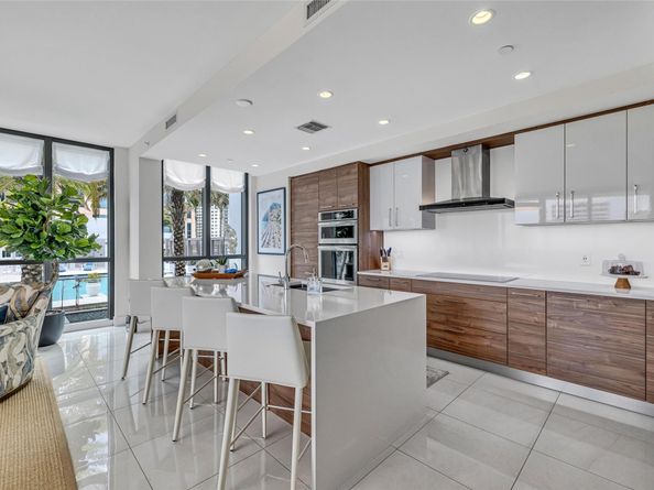 100 E Las Olas Blvd 1701, Fort Lauderdale FL 33301
