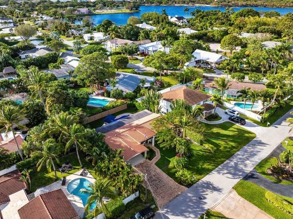 800 NW 6th Avenue, Delray Beach FL 33444