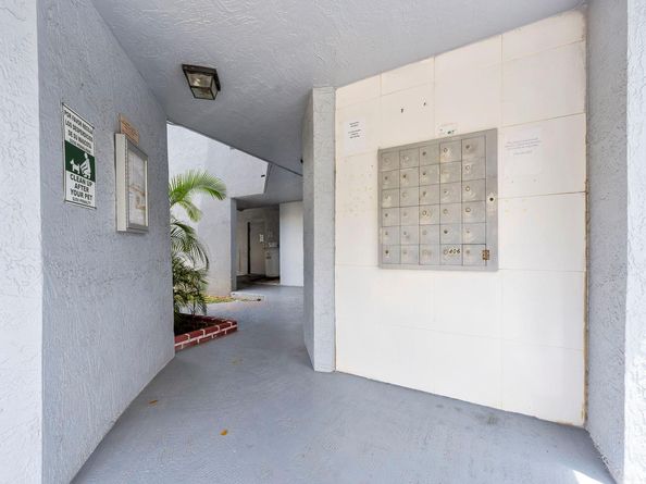 310 Fontainebleau Blvd 502, Miami FL 33172